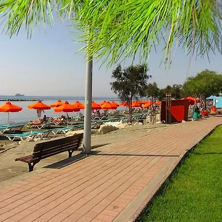 Spectacular 3 Bed Apartament *